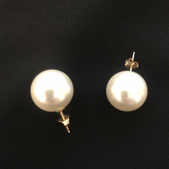 Faux Pearl Earrings - Picture 1 of 4